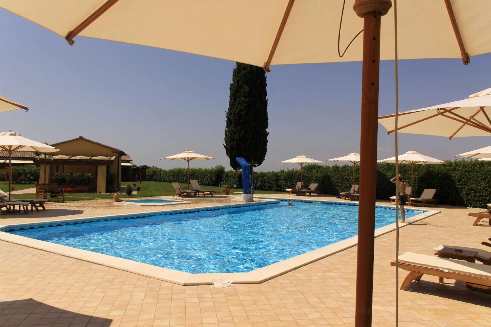 Podere Tre Cipressi Aparthotel Campiglia Marittima Exterior photo